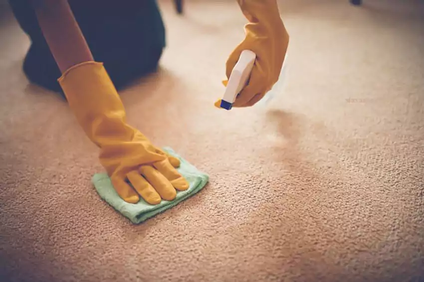 نکات مهم تمییز کردن لکه های فرش, تمییز کردن لکه فرش